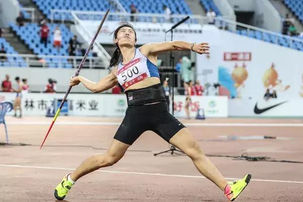 中国运动员打破亚洲纪录！悍世分合模块吊顶突破自我。