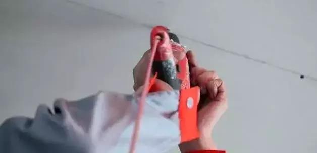 吊顶开裂太闹心！选择悍世分合的模块吊顶，根本没有这些事儿