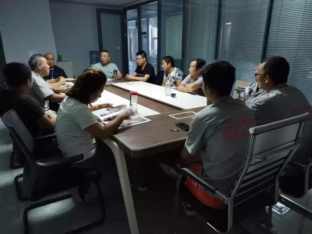 悍世分合召开销售会议，西安市合作商出席，公司CEO发表讲话